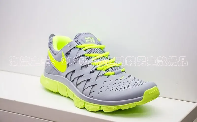 潮流之王：2025新款运动鞋男童款爆品